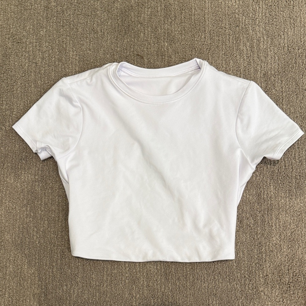 ALO Yoga White Short Sleeve Crop Top